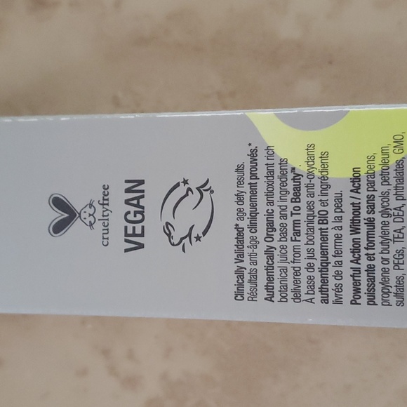 Stem Cellular Resurfacing Micro-Exfoliant - Picture 4 of 4